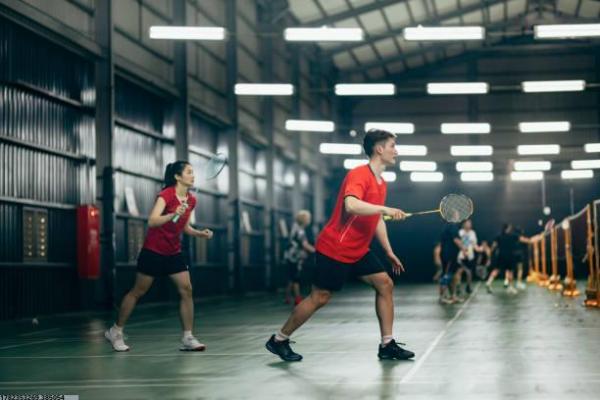 如何制定科学的体育培训时间表？(图1)
